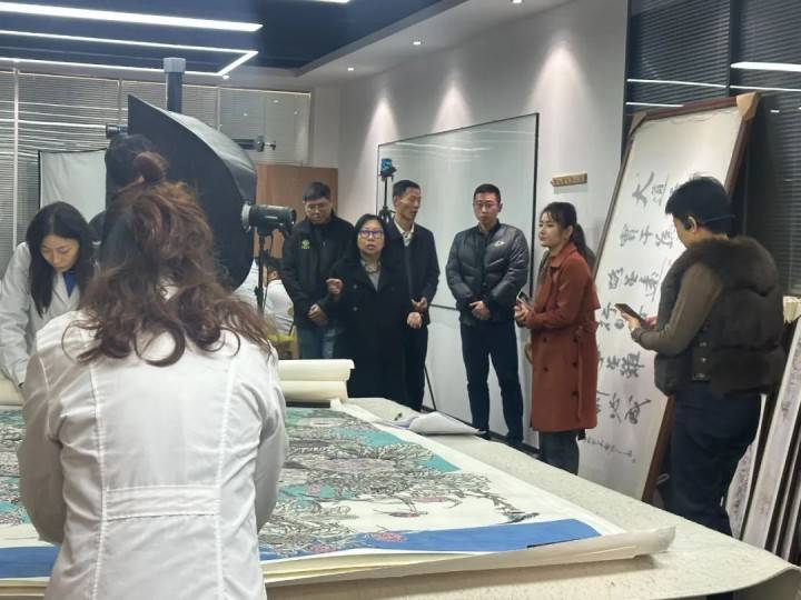 宣城政企代表团考察泰丰文化，共话数字文创产业新机遇